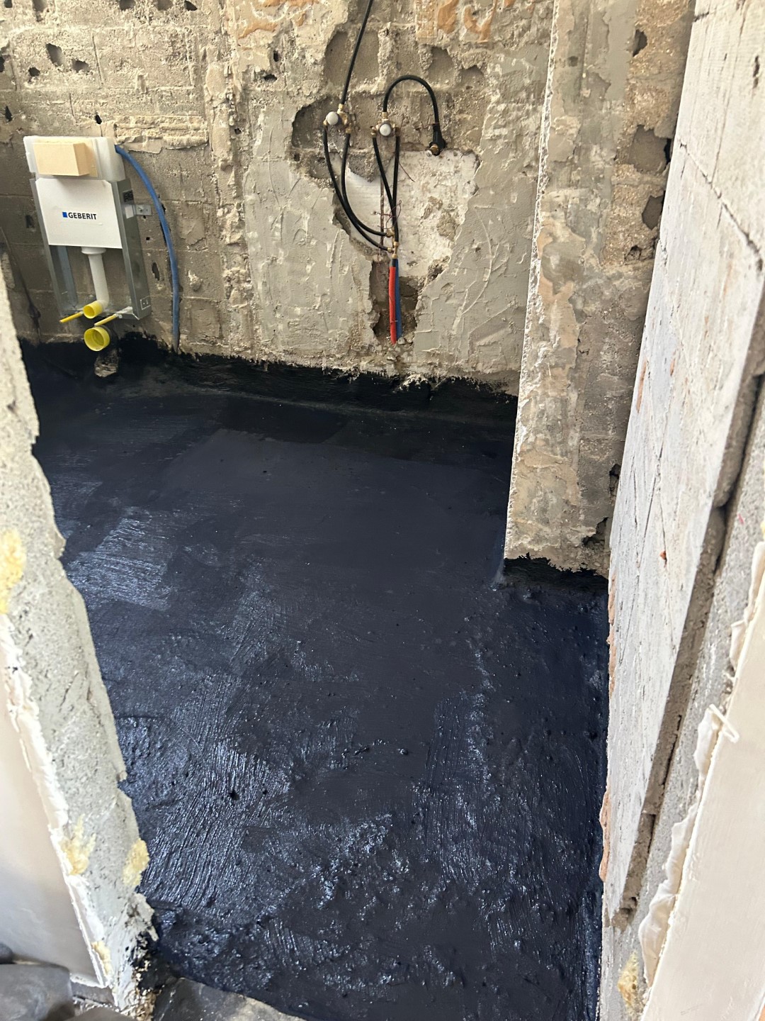 איטום אמבטיה בכפר אדומים